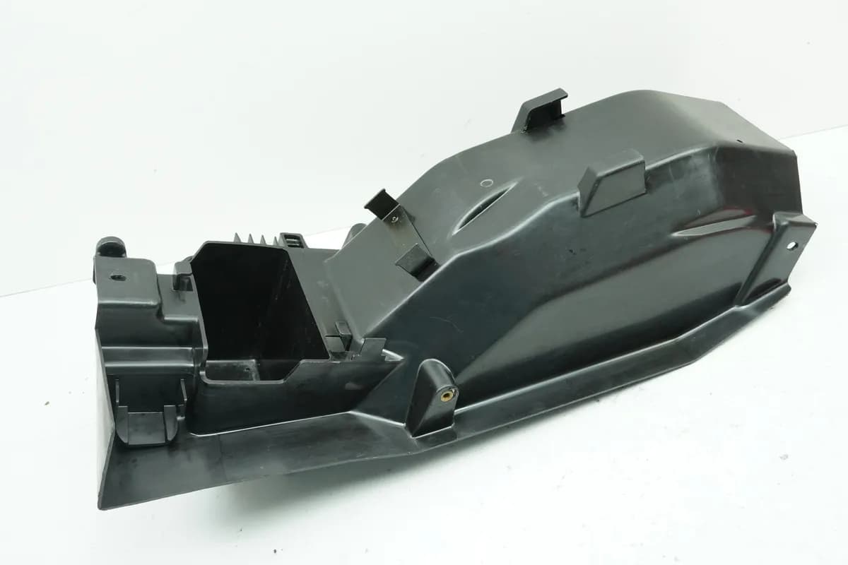 KAWASAKI ZZR 500 600 D ZX600D Kotflügel hin. Radlauf Fender Heckinnenverkleidung