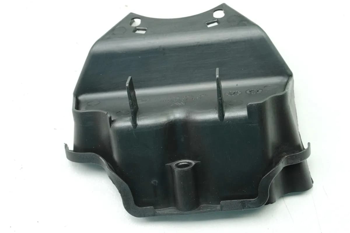 BMW F 650 GS E650G R13 Abdeckung Relais Deckel Blende Verkleidung E-Box