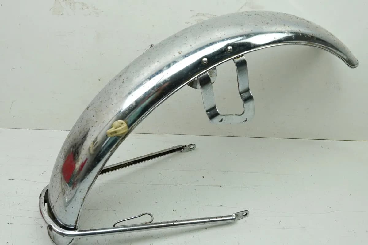 HONDA CB 250 G CB250G Kotflügel vorn Fender Schutzblech Spritzschutz Cover 74-77