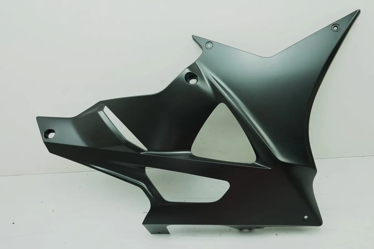 BMW S 1000 RR K46 Verkleidung Bug rechts unten Bugspoiler Abdeckung Cover I
