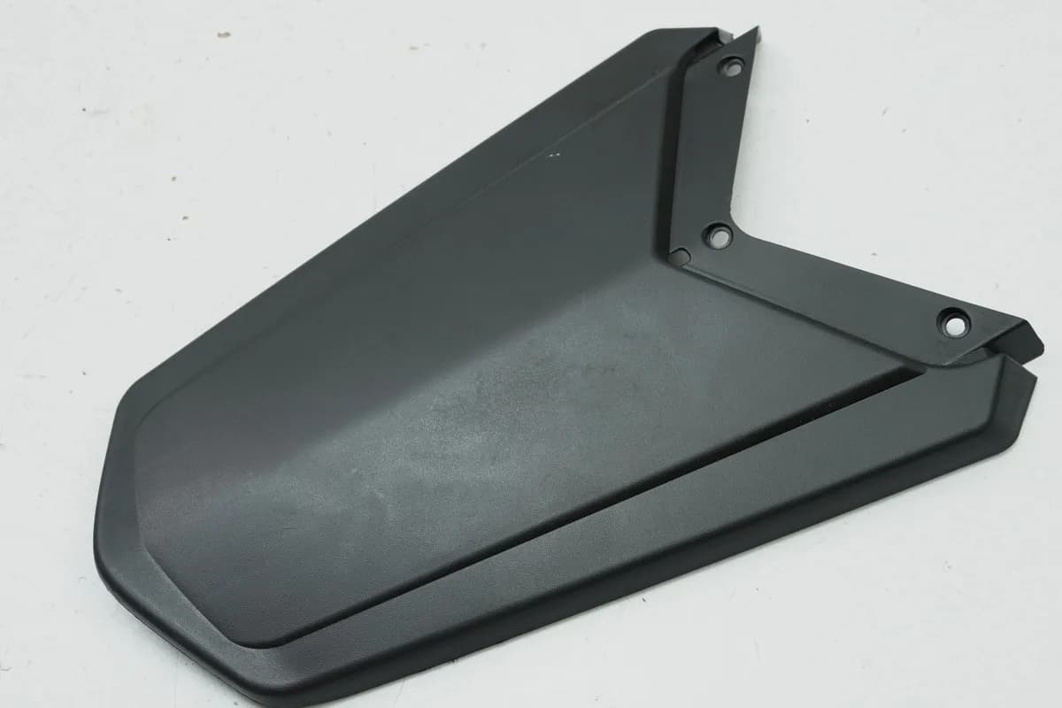 SYM Jet 4 50 AD05W8 Kotflügel Radlauf Heck Fender Spritzschutz lang NUR 781 km