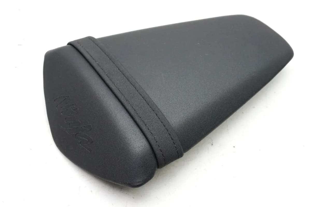 KAWASAKI ZX-10R ABS ZXT00J/J-K Soziussitz Sitz Seat - neuwertig