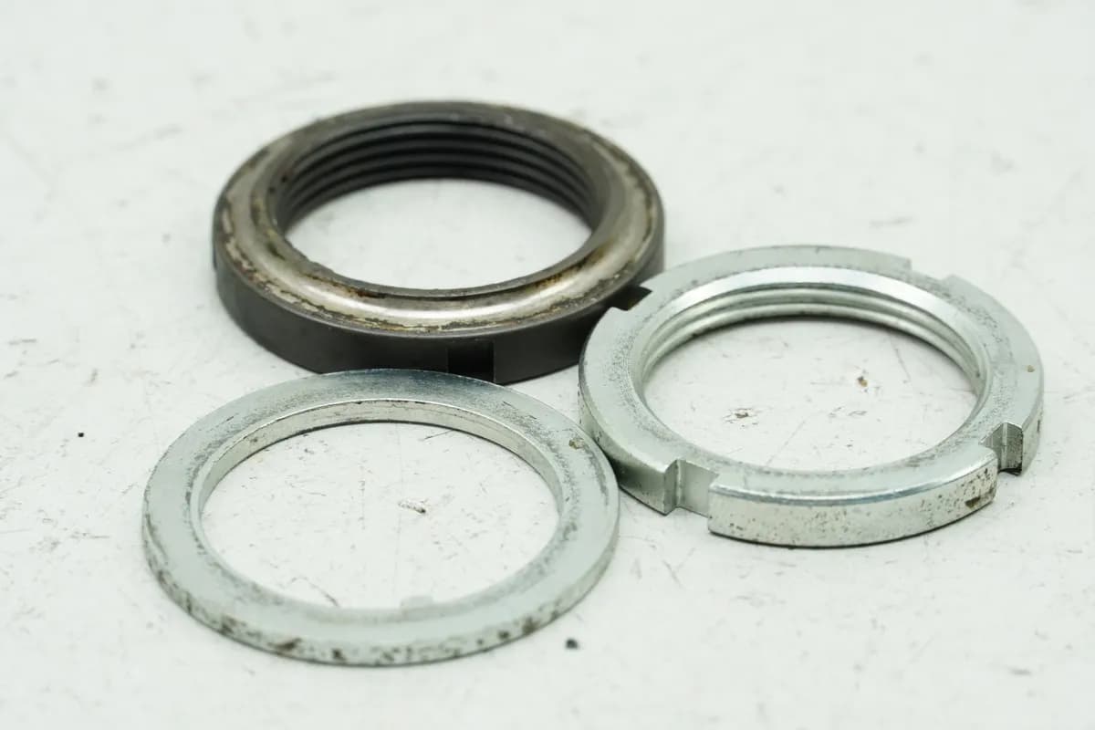 VESPA LX 50 2 ZAPC38101 Mutter Sicherung Lenkkopf Gewindering Lenkrohr