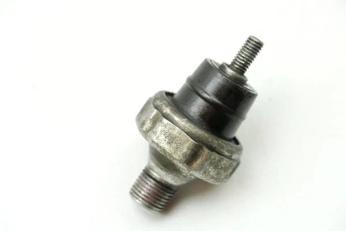 BUELL XB12S XB1 Lightning Öldruckschalter