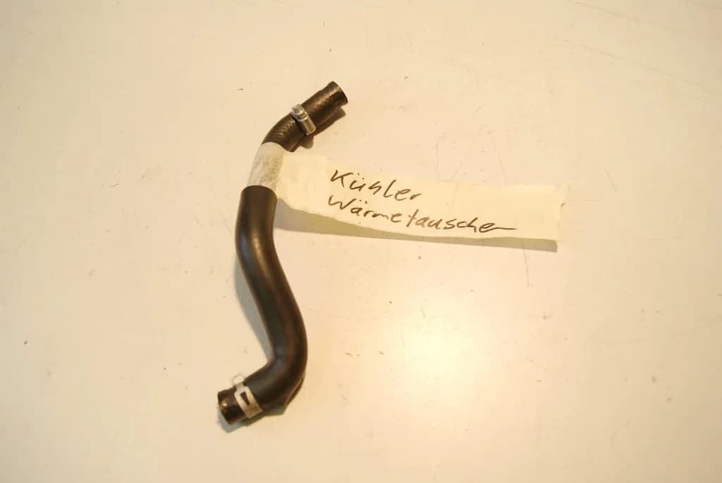 YAMAHA R6 RJ03 Kühlerschlauch Kühler --> Ölkühler Schlauch