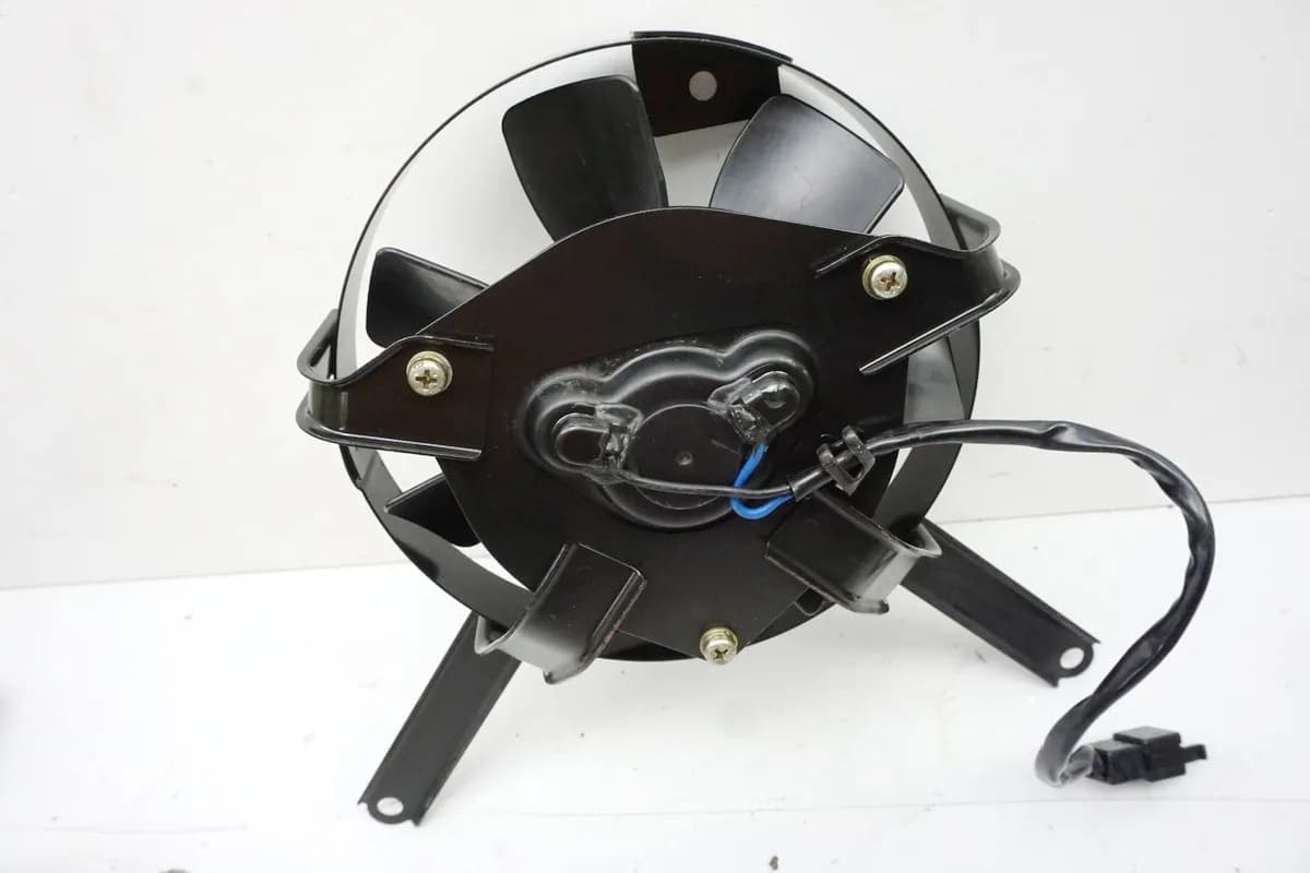 YAMAHA FZR 600 R 3HE Lüfterrad Kühler Motor Kühlerlüfter