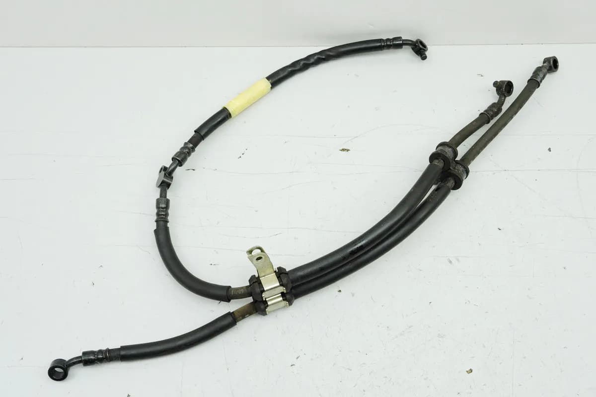 HONDA SH 125 JF23 Bremsleitung Bremspumpe re Bremsverteiler --> Bremssattel vorn