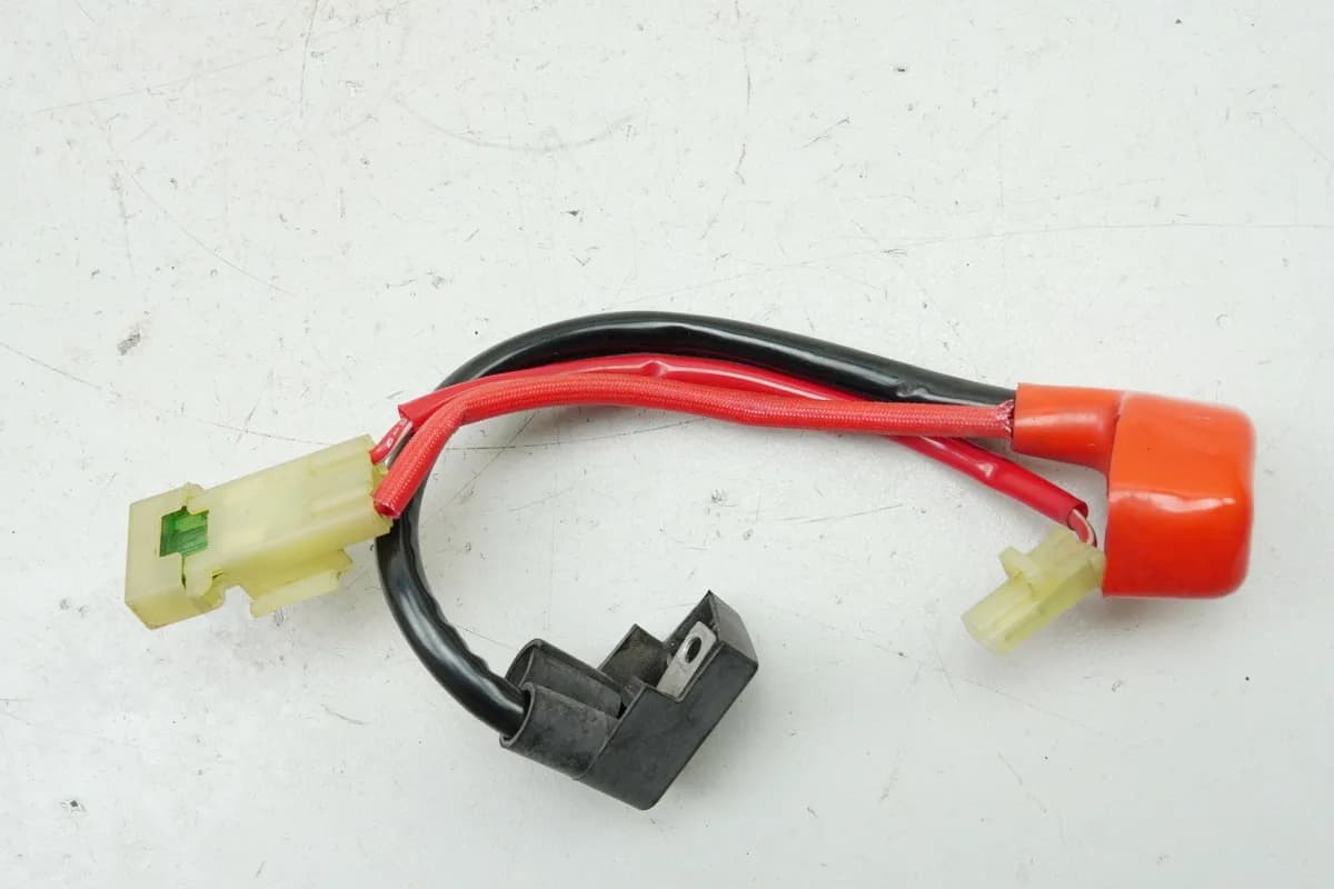 HONDA CB 1100 SF X11 SC42 Pluskabel Kabel Batterie 32401-MCC-000