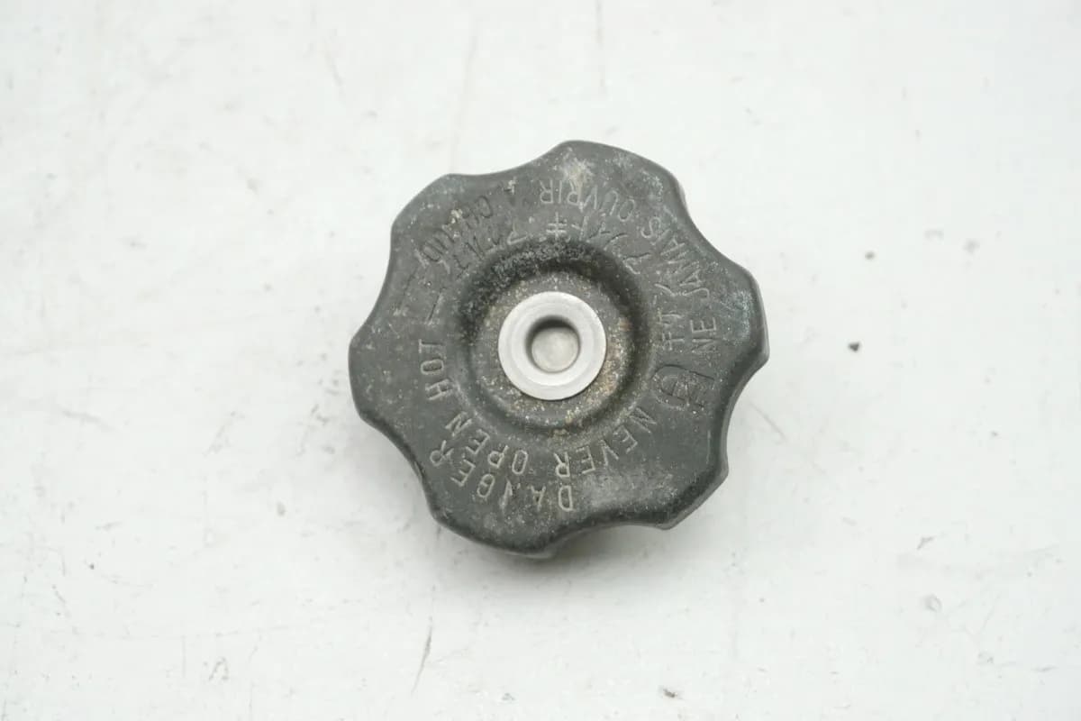 KAWASAKI ZX-6R ZX600F Kühlerdeckel Verschluß Kühler Deckel 95-97