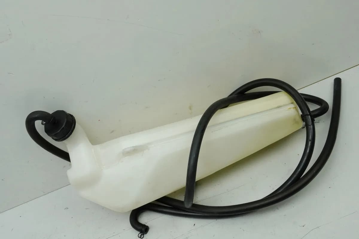 KAWASAKI ZZR 1100 D ZXT10D G Kühlmittelbehälter Ausgleichsbehälter Kühlmittel