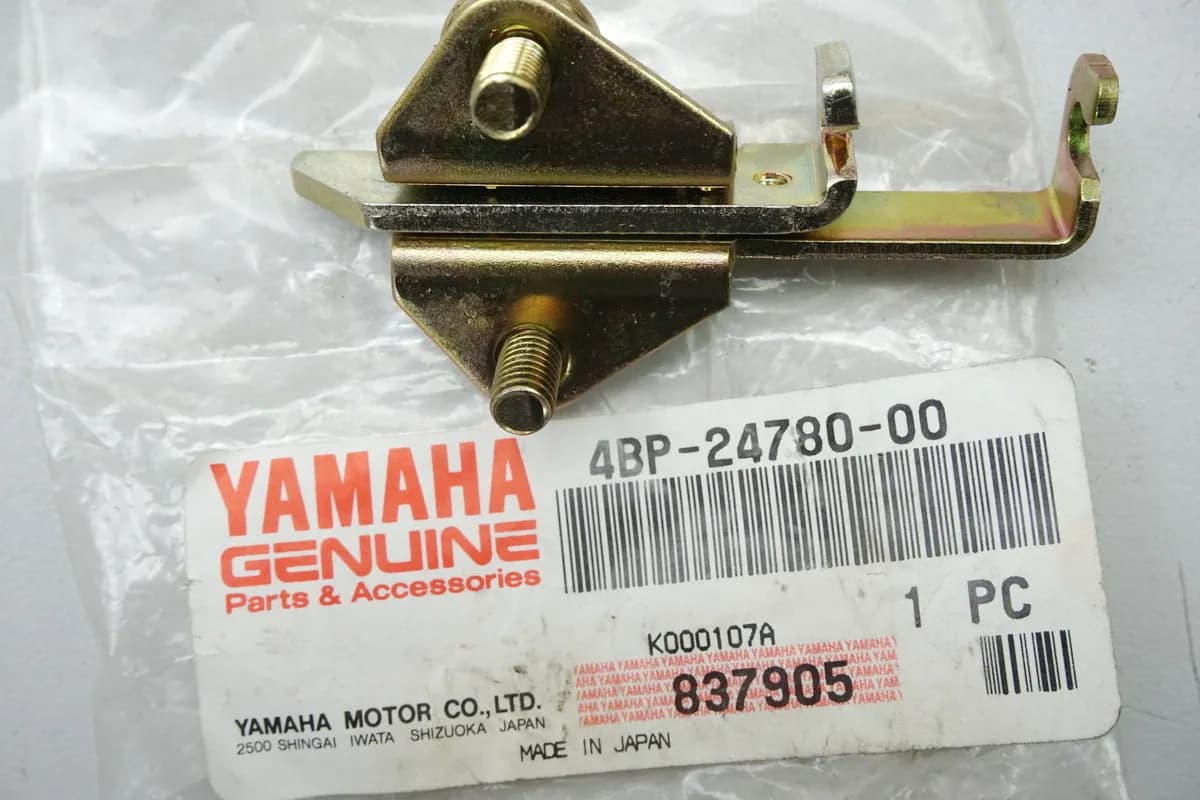 Yamaha Verschluss Sitzbank Verriegelung Sitz original 4BP-24780-00 FZR XJ - NEU