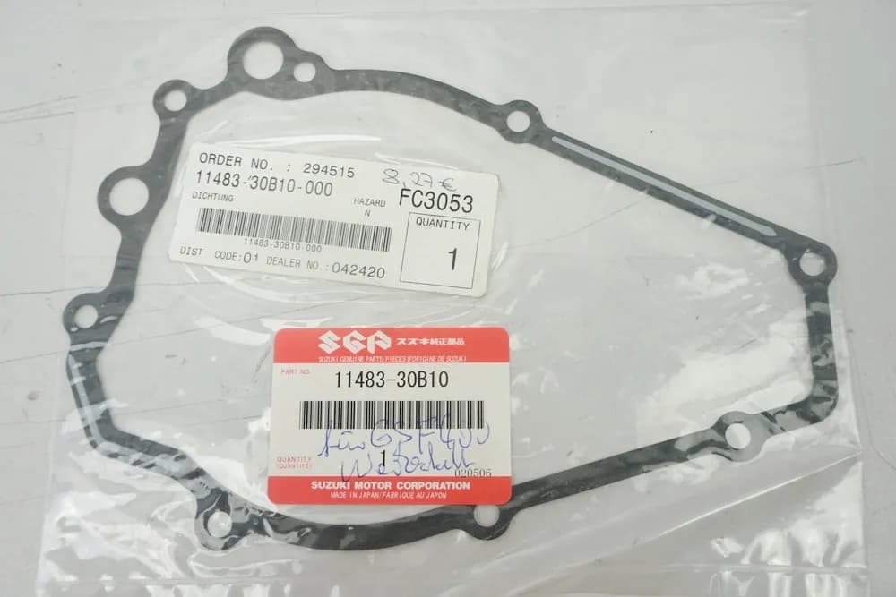 Suzuki Dichtung Lichtmaschine Motordeckel original 11483-30B10-000 GSF400 - NEU
