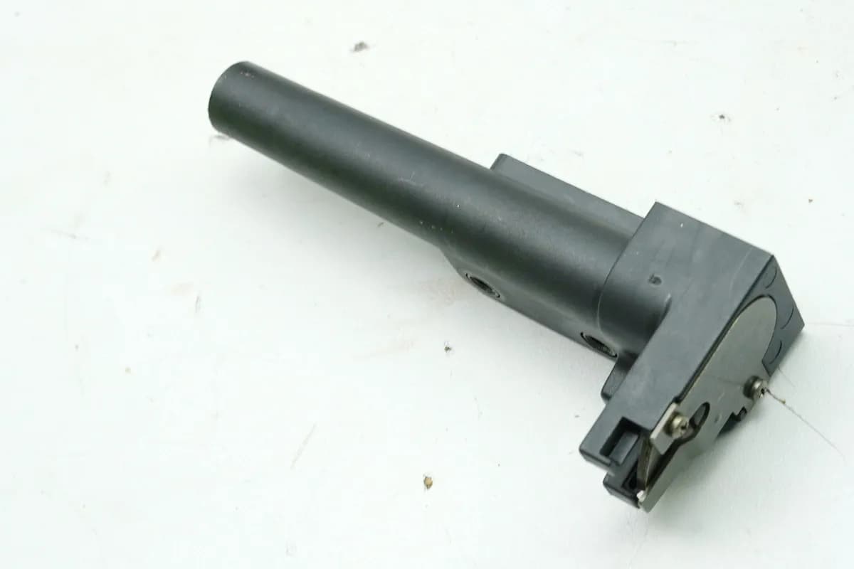 APRILIA RS 250 MK1 Schloß Sitz Verriegelung Soziussitz Öffner AP8201564