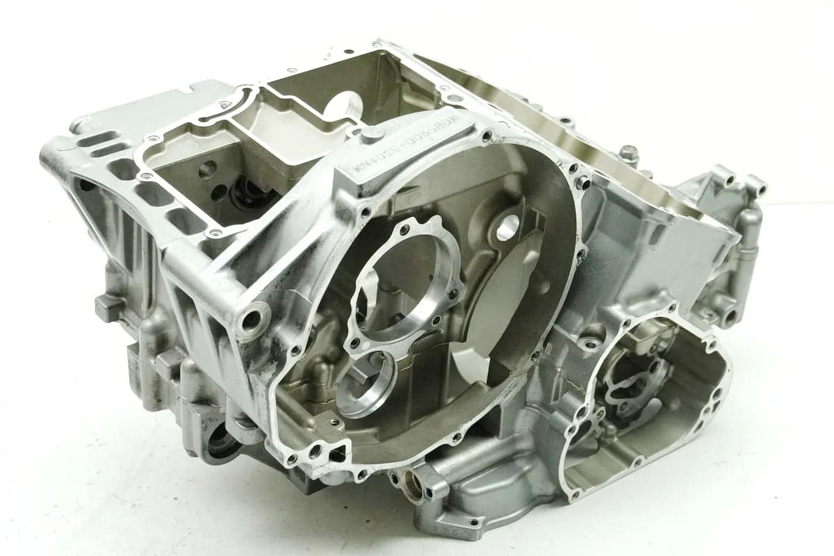 YAMAHA TDM 900 RN08 Motorgehäuse Motorblock Kurbelgehäuse Crankcase (für Motor)