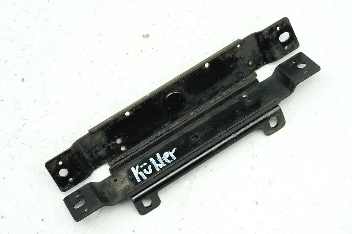 KYMCO PEOPLE GT 300 i V4 Halterung Kühler Halteplatte Träger