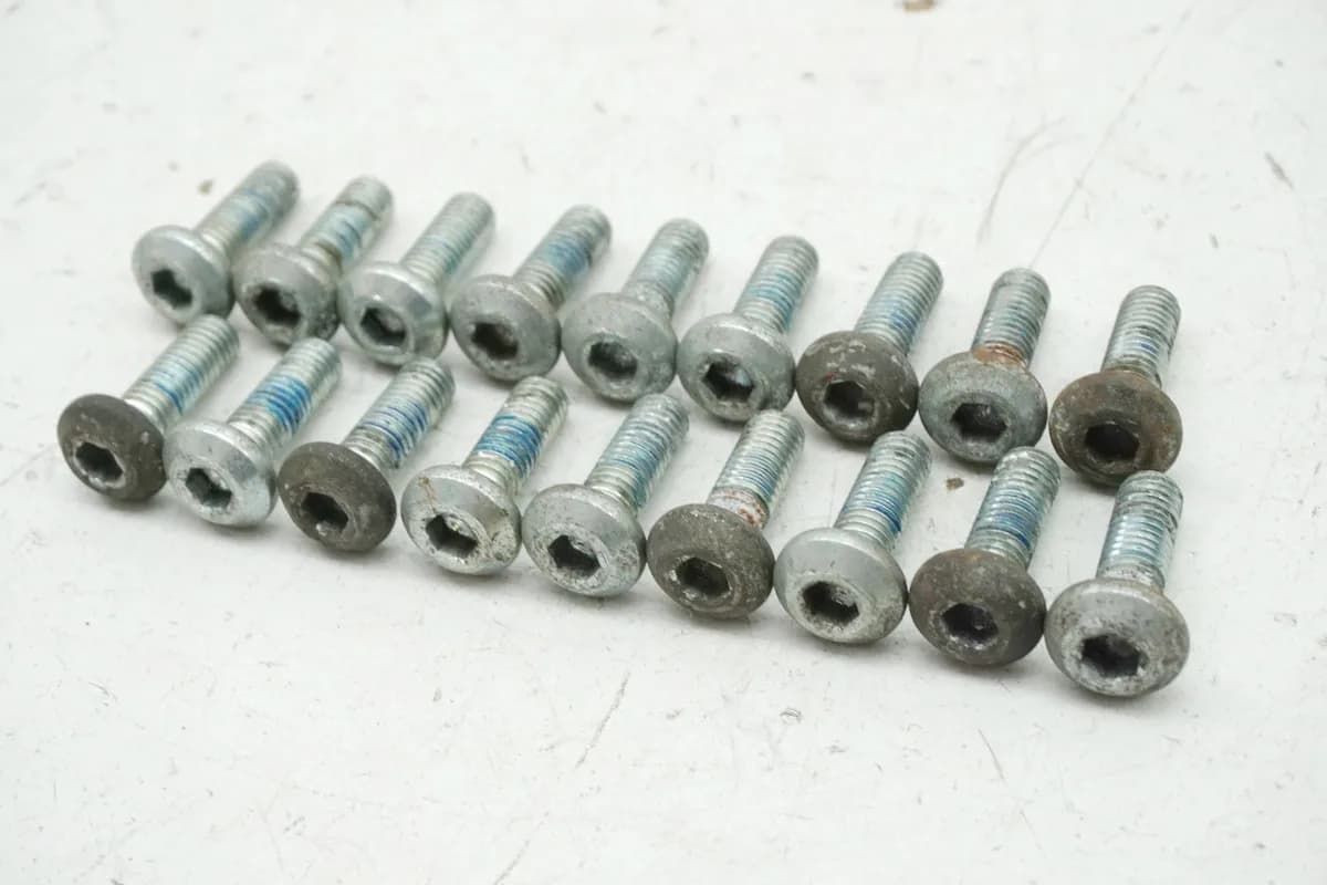 YAMAHA FZR 600 R 3HE Schrauben Bremsscheiben vorn & hinten