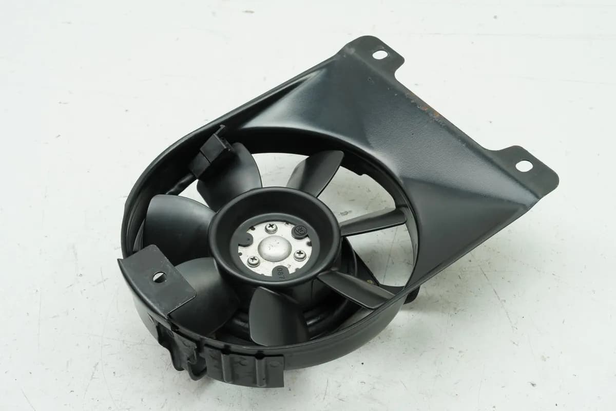 YAMAHA TDM 850 4TX Lüfter Kühler Lüfterrad Motor Kühlerlüfter