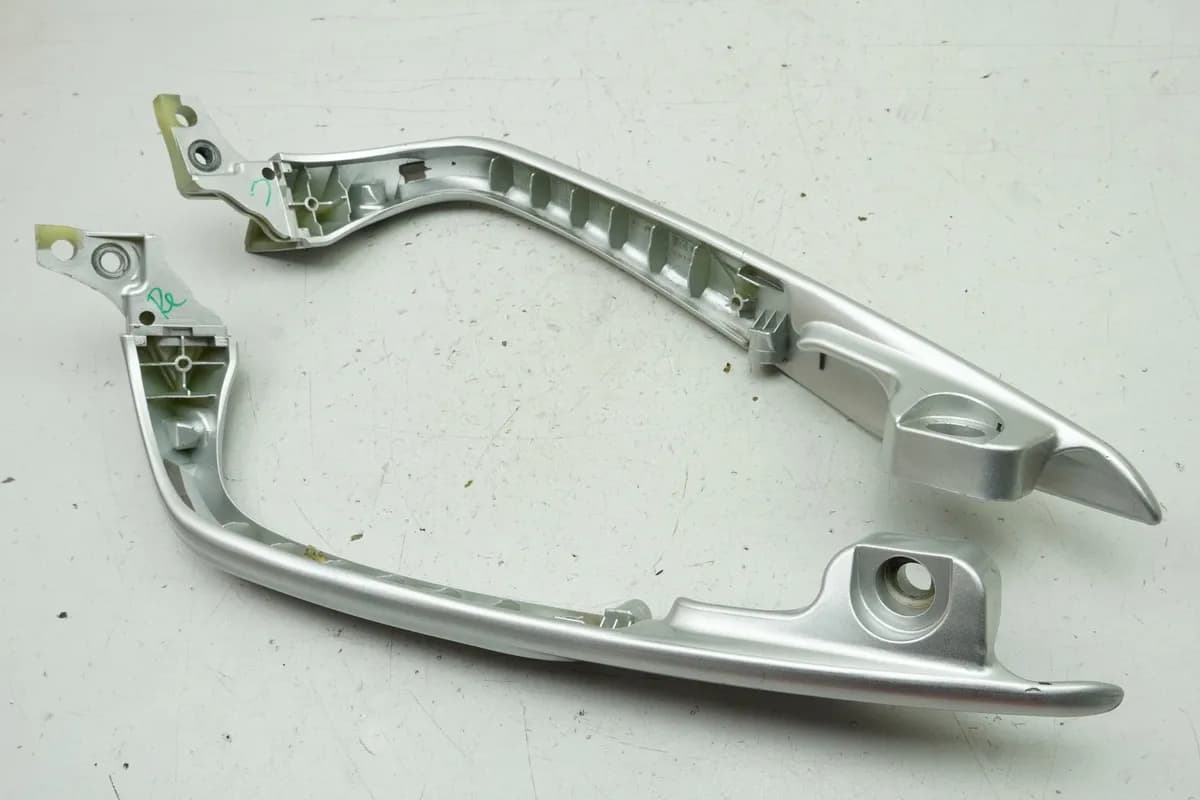 SUZUKI AN 400 WVAU BURGMAN Soziusgriff links rechts Haltegriff Griff K1 K2