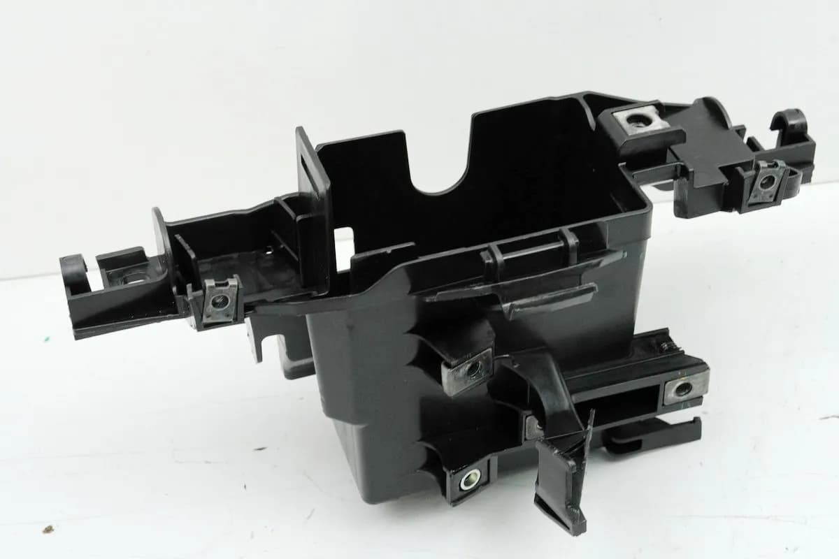 HONDA CB 125 R JC91 Batteriekasten Batteriefach Halter Batterie