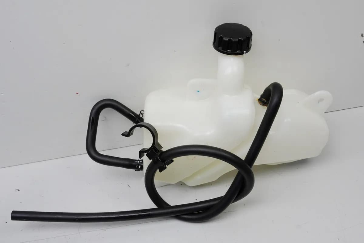 Kawasaki Ninja 400 EX400G Kühlmittelbehälter Ausgleichsbehälter Kühler