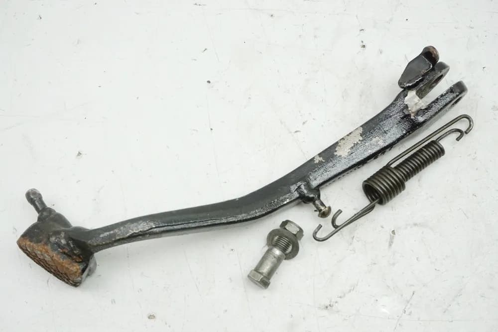 SUZUKI GSX 600 F GN72B Seitenständer Ständer