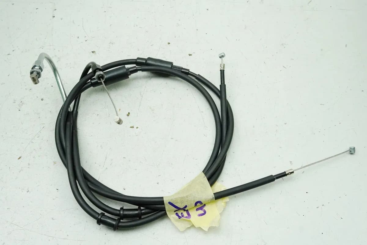 YAMAHA MTN 1000 MT-10 RN78 Seilzüge Auslasssteuerung Züge für Servomotor 4550 km