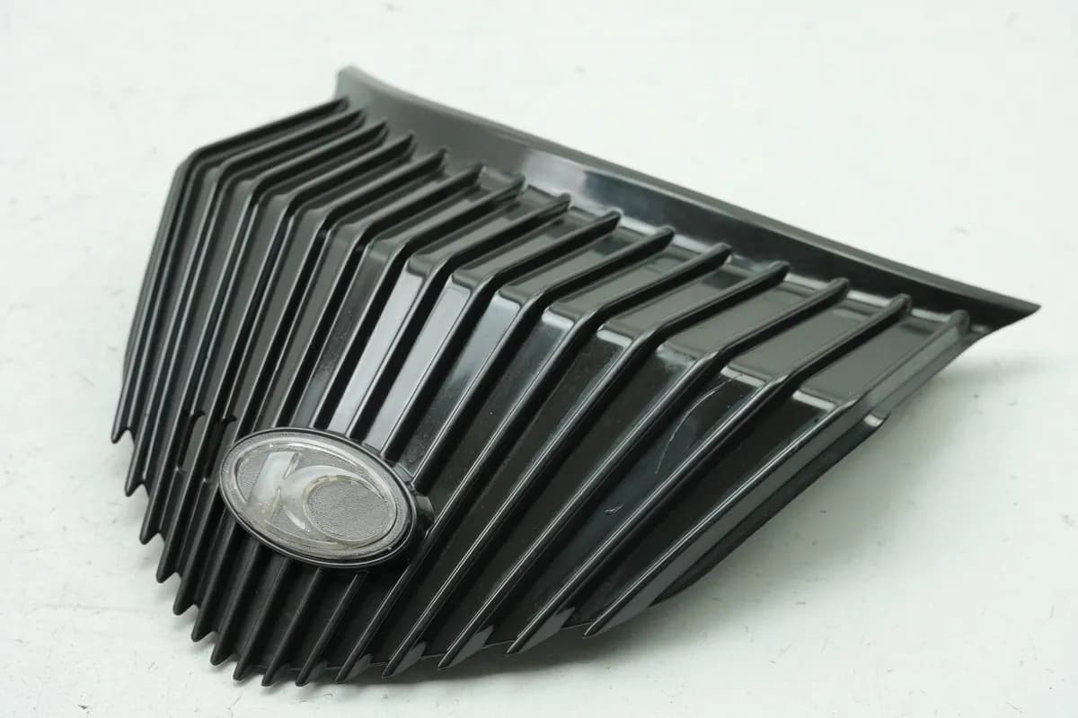 KYMCO PEOPLE GT 300 i V4 Verkleidung Front oben Abdeckung Emblem Cover Deckel