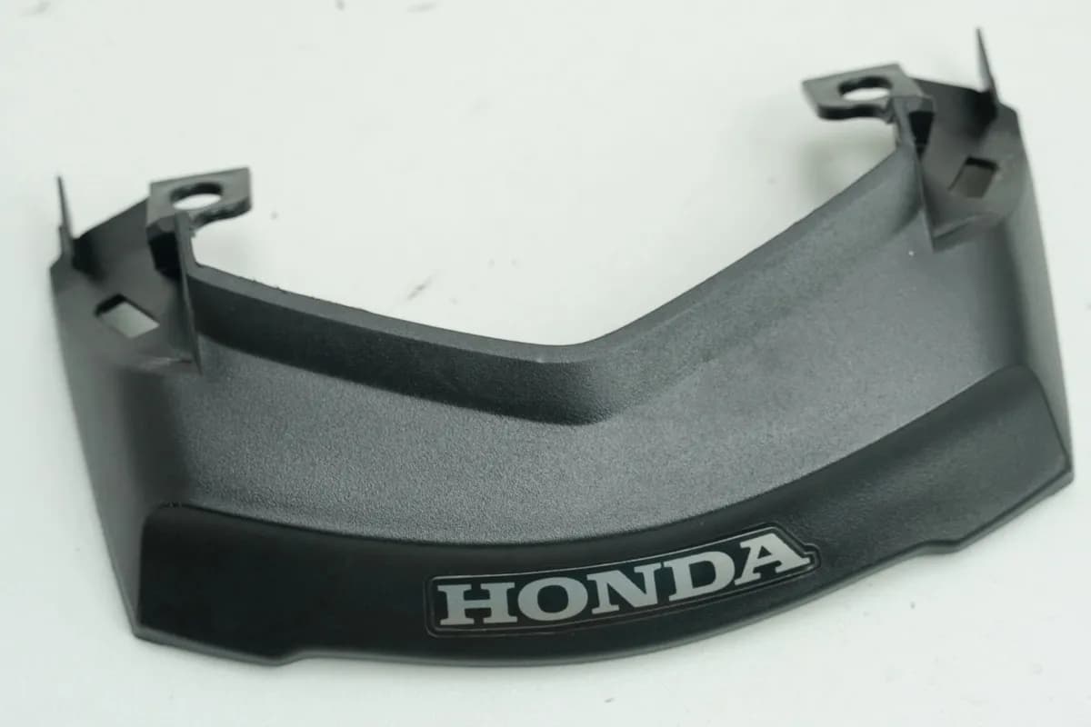 HONDA CB 125 R JC91 Heckverkleidung mitte Abdeckung Cover Deckel Blende