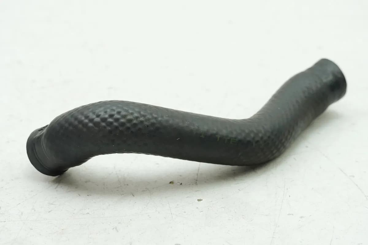 KYMCO PEOPLE GT 300 i V4 Kühlerschlauch Wasserpumpe -> Zylinder (Motor)