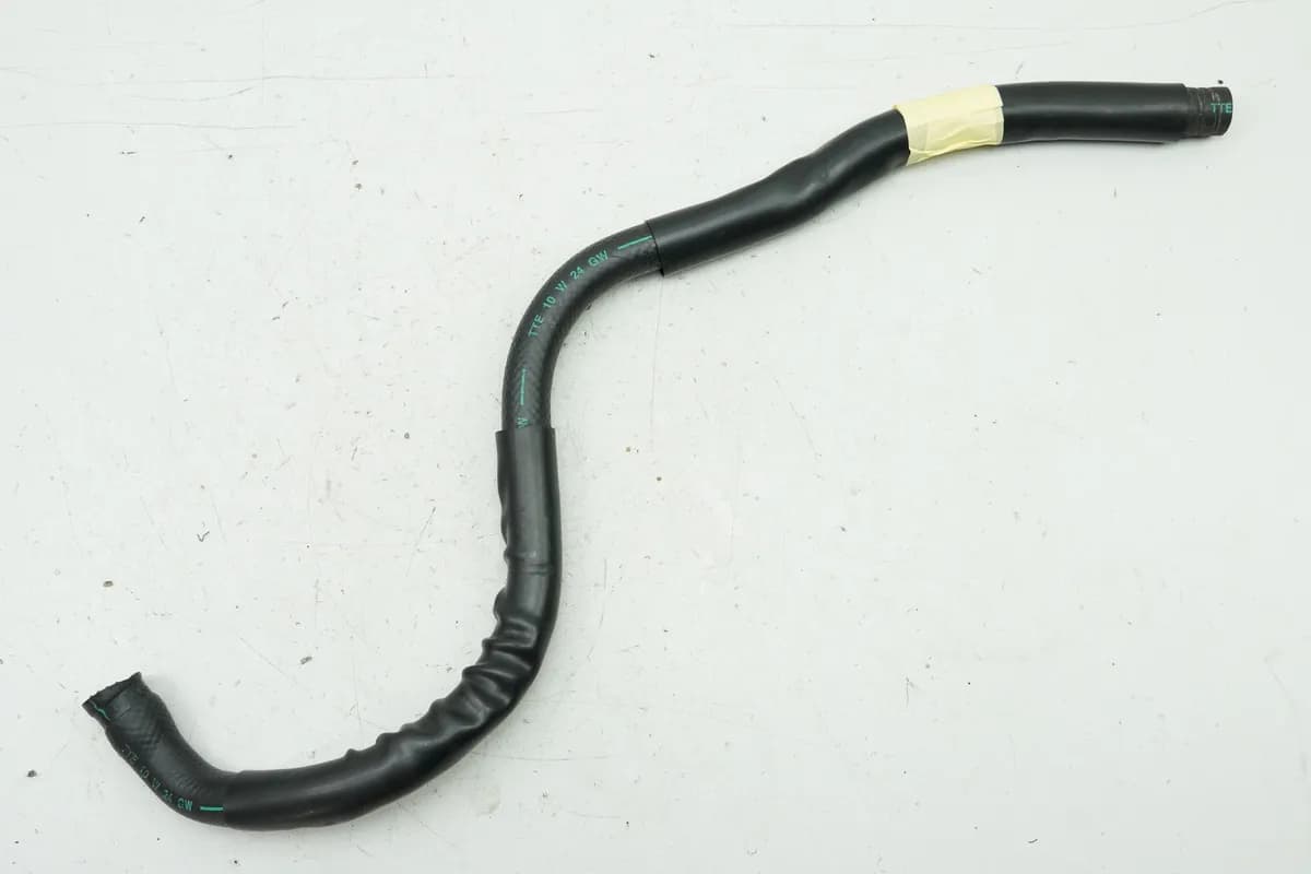 KYMCO PEOPLE GT 300 i V4 Kühlerschlauch Kühler rechts -> Wasserpumpe (Ausgang)