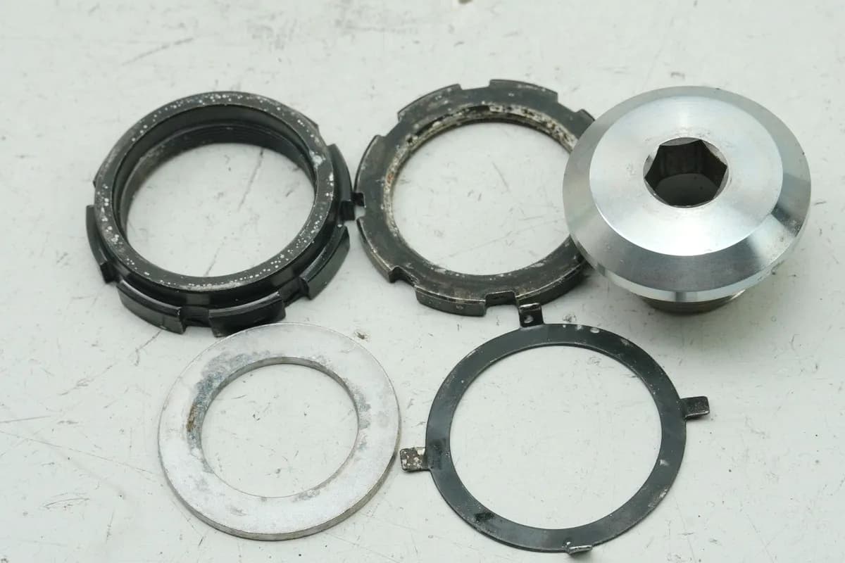 KAWASAKI Z 650 ER650HA2 Mutter Sicherung Lenkkopf Steuerkopfschraube Gabel