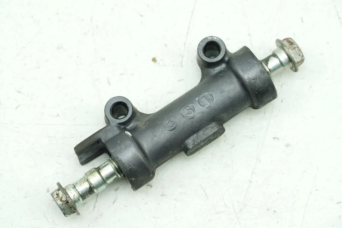 KAWASAKI VN 750 A-D Vulkan Twin Bremsverteiler Bremszylinder