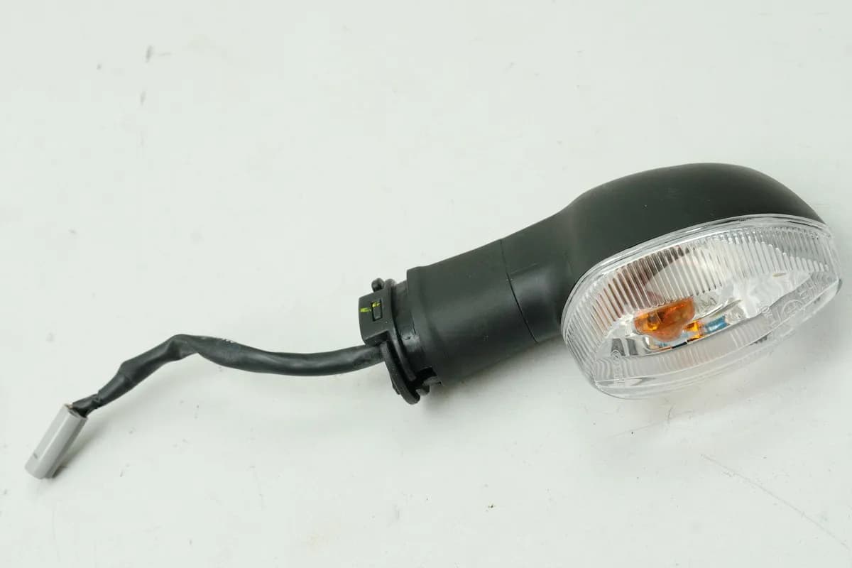 YAMAHA MT07 RM04 Blinker links vorn original Blickleuchte Blinkerglas
