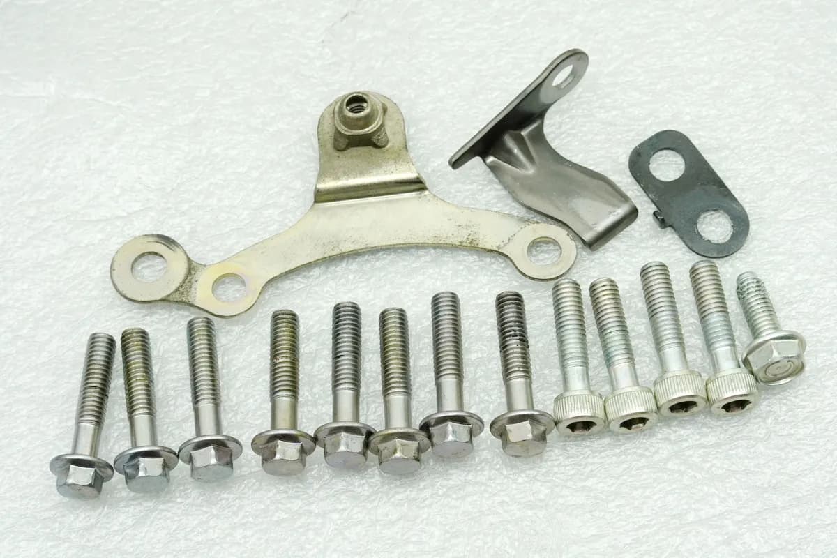 HONDA CBR 600 RR PC40 Schrauben Limadeckel Stator Motordeckel (für Motor) 07-13