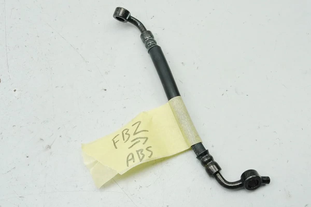 HONDA CB 125 R JC91 Bremsleitung vorn ABS Pumpe - Fußbremszylinder Bremsschlauch