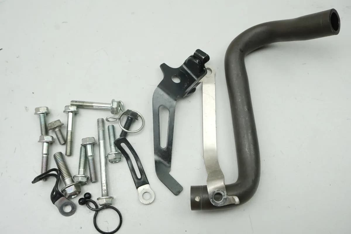 HONDA CBR 600 RR PC40 diverse Halter Schrauben