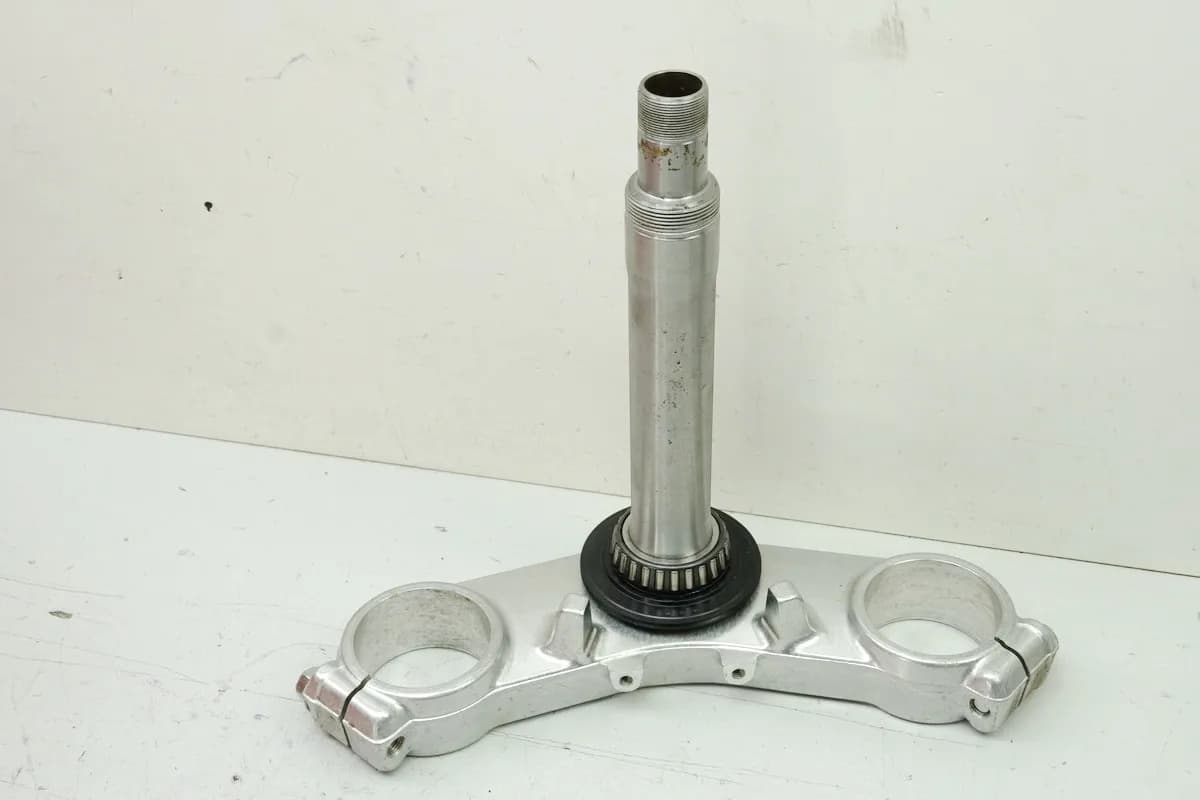KAWASAKI ZX-7R ZX750P N Gabelbrücke unten I für Gabel Gabelholm Standrohr 96-03