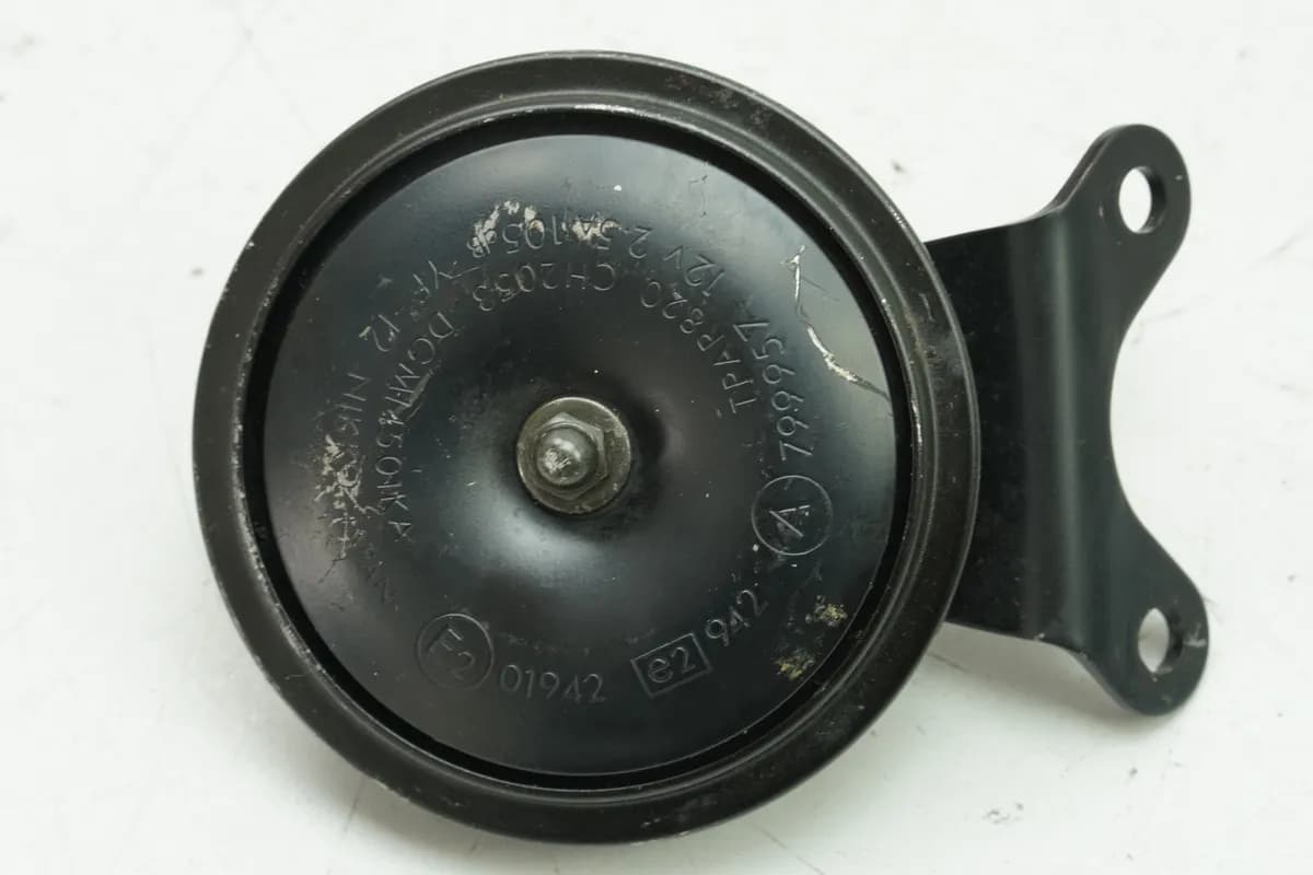 KAWASAKI ZX-7R ZX750P N Hupe original Horn Signalhorn Halter 96-03