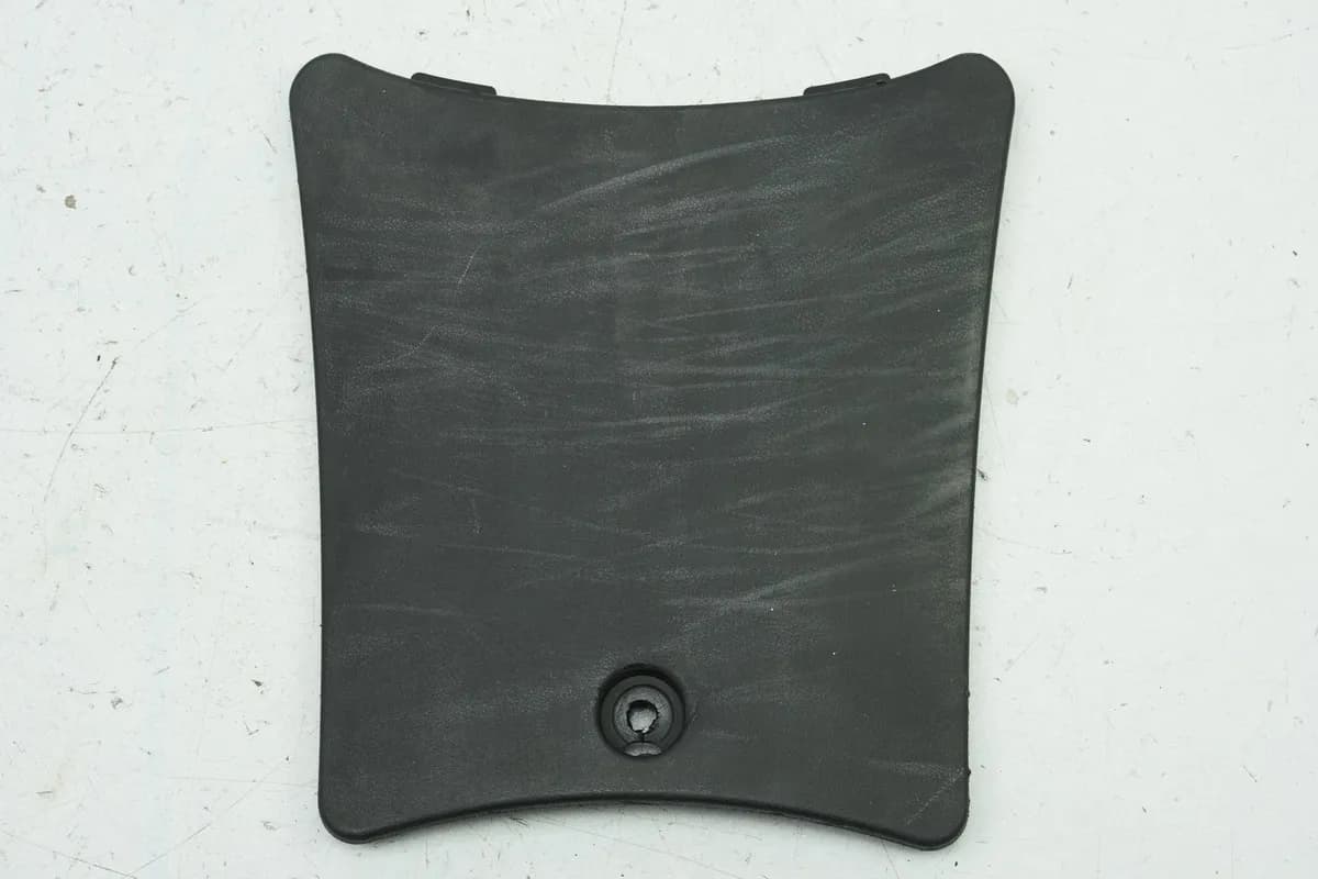 KYMCO XCiting 500 i RFBT70040 Abdeckung Benzinpumpe Cover Trittbrett Deckel