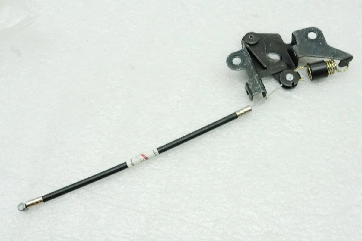 HONDA NSR 125 JC22 Verschluß Sitzbank Seilzug Verriegelung Öffner I