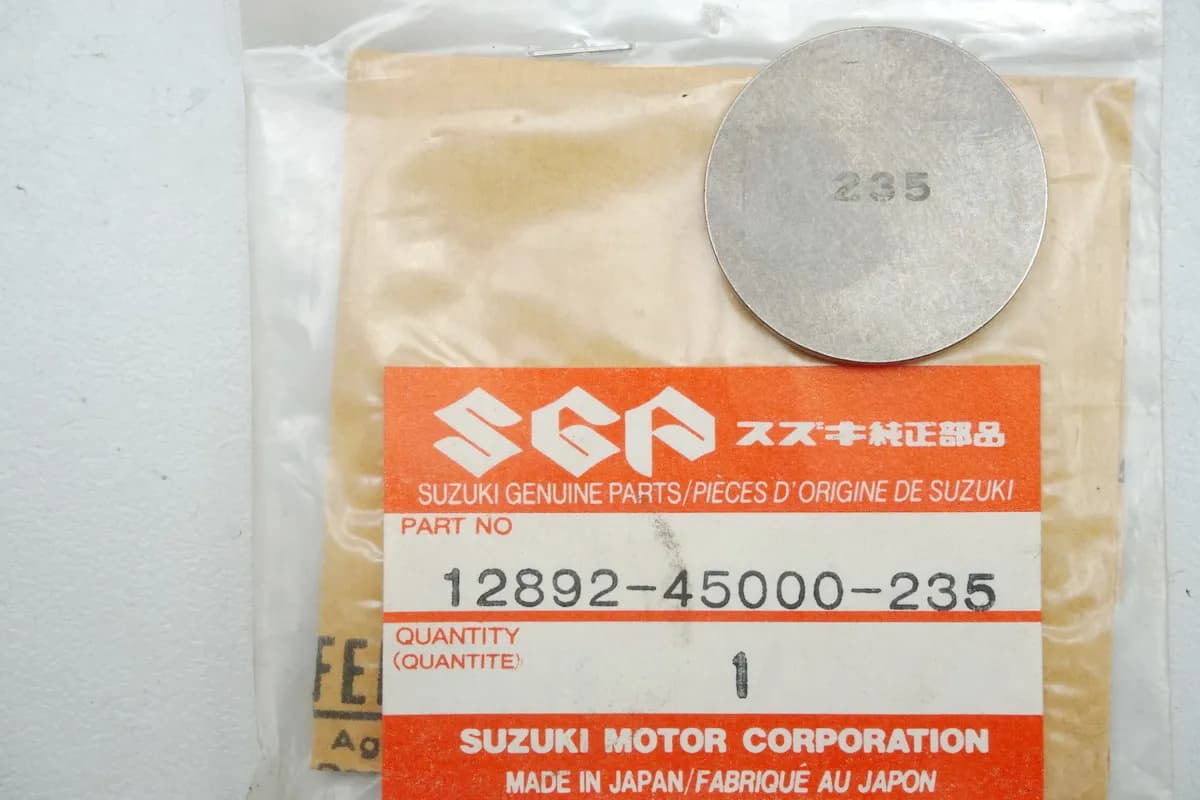 Suzuki Shim Ventil Einstellplättchen original 12892-45000-235 GS - NEU