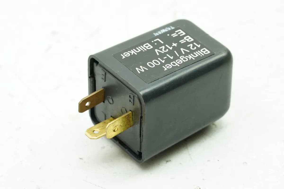 KAWASAKI NINJA 250 R EX250K Blinkrelais LED 12V 1-100 W universal