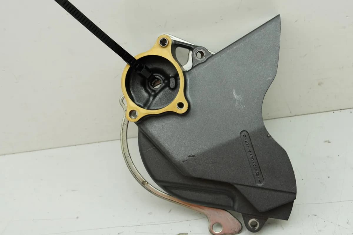 HONDA CBF 1000 FA SC64 Ritzelabdeckung Motordeckel Cover Motor - 11350-MFN-D00