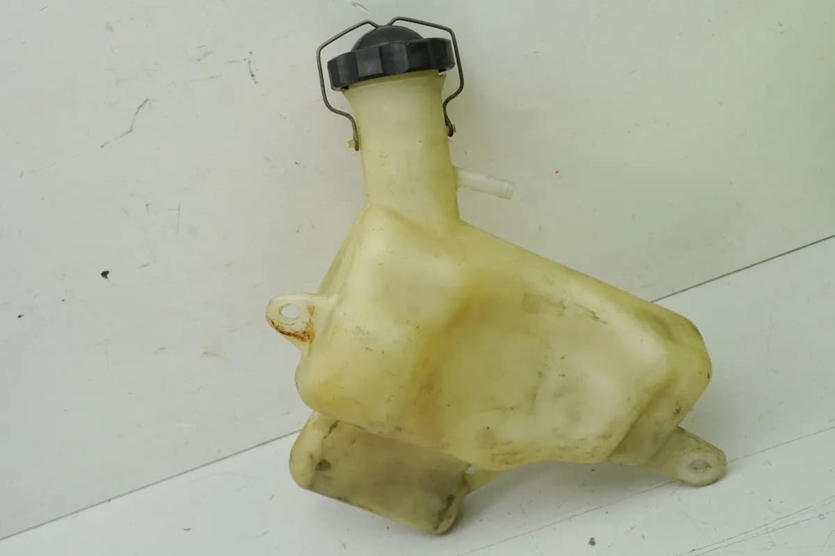 HONDA GL 500 PC02 SILVER WING Kühlmittelbehälter Kühler Ausgleichsbehälter