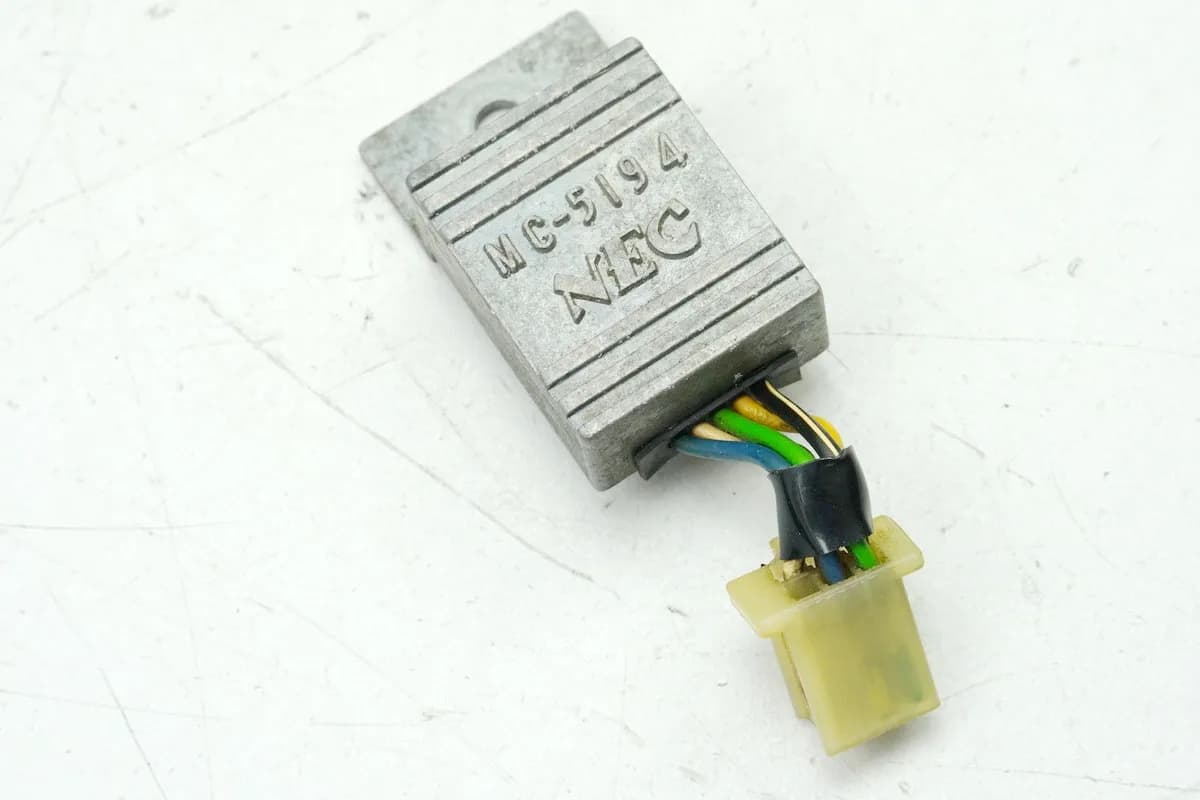 HONDA GL 500 PC02 SILVER WING CDI I Zündbox Steuerteil ECU NEC MC-5194