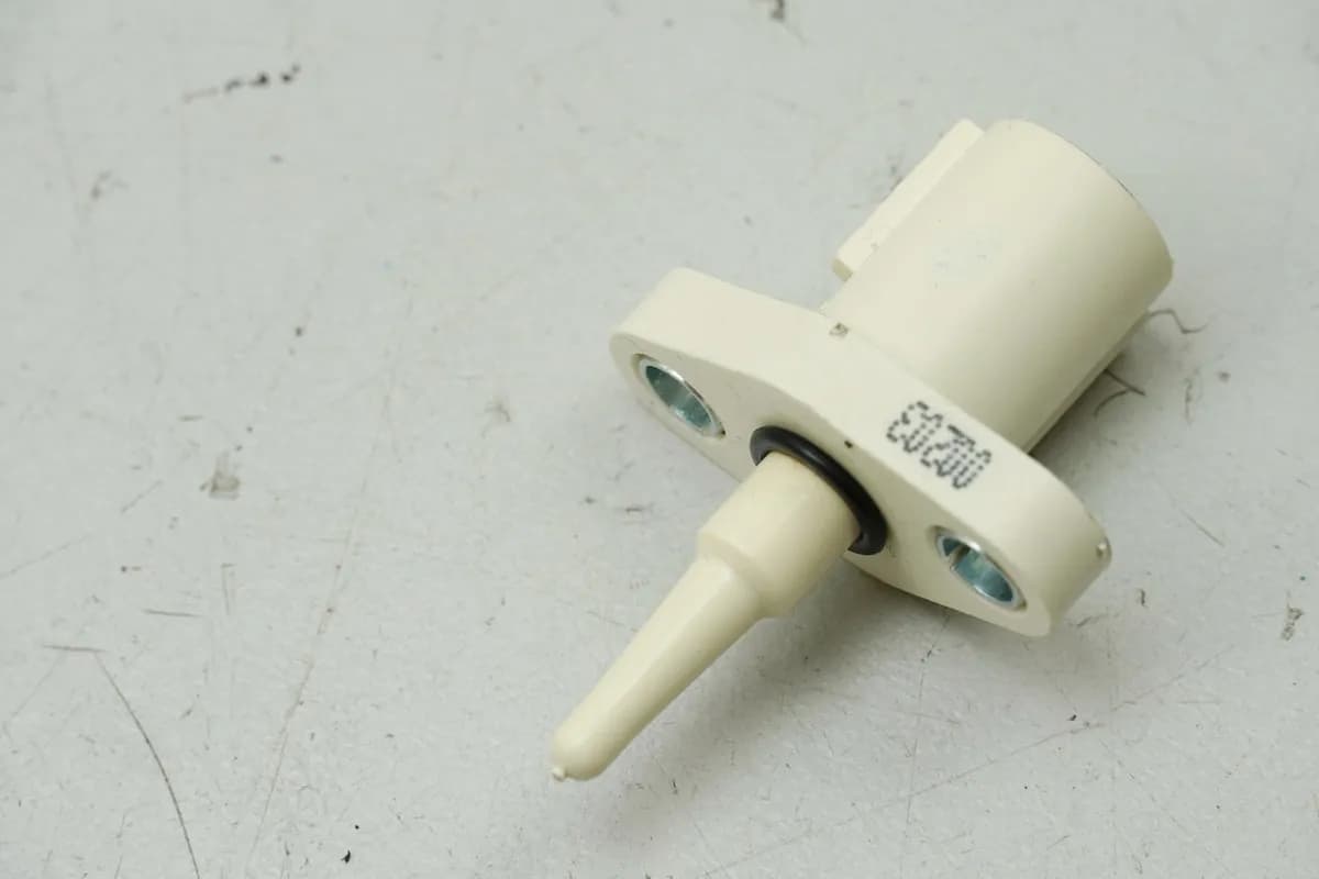 HONDA CBF 1000 FA SC64 Temperaturfühler Sensor Airbox original