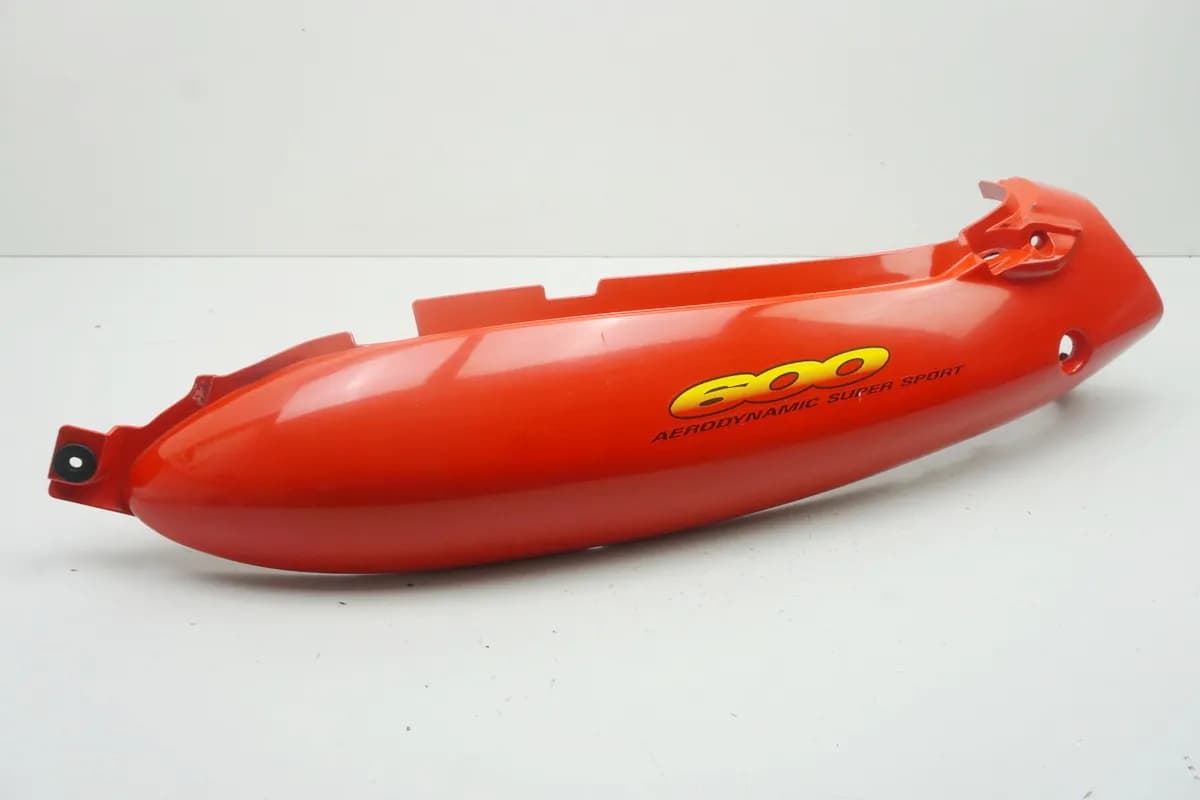 SUZUKI GSX 600 F AJ Heckverkleidung links Abdeckung Cover Blende 98-02