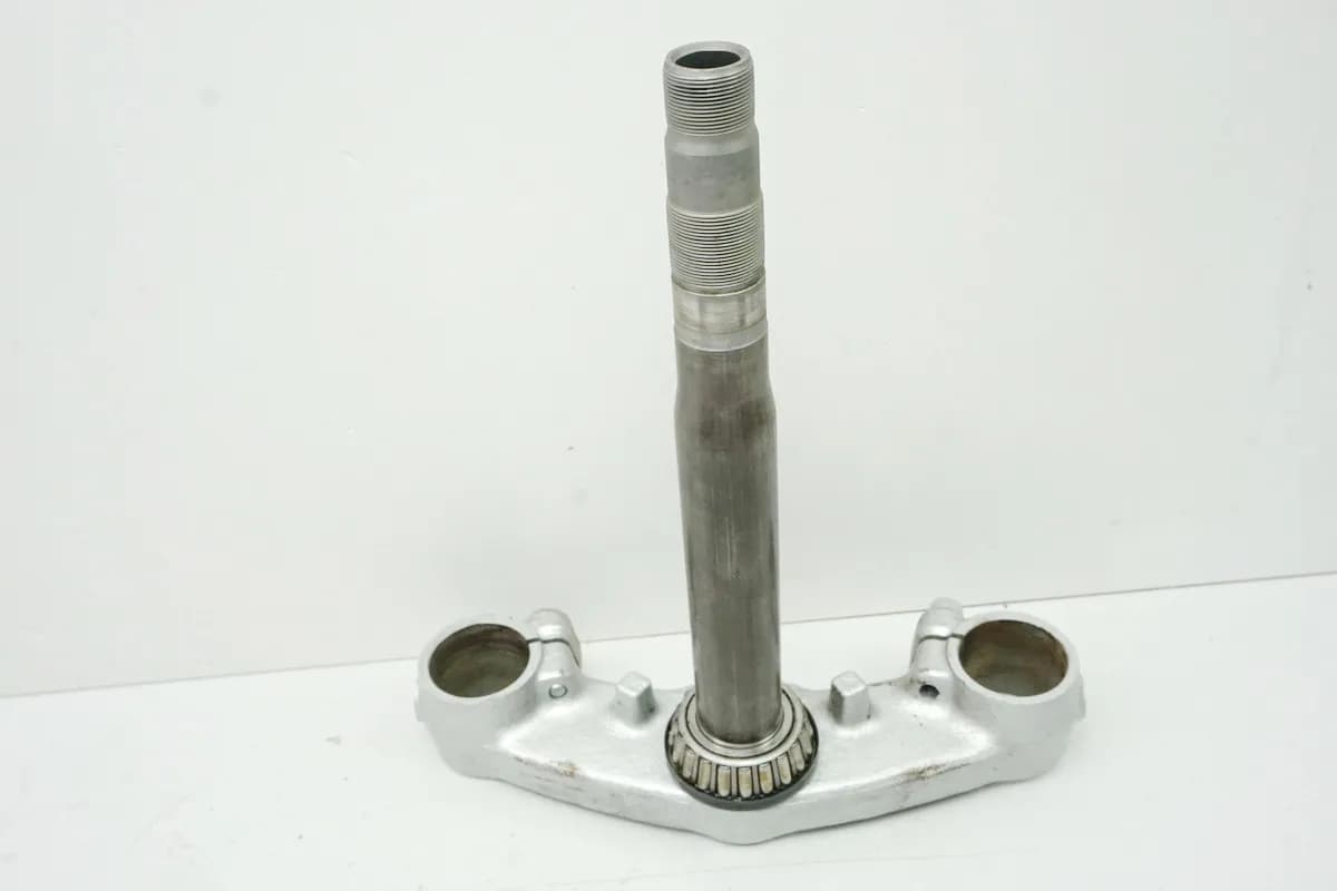 YAMAHA XV 750 4PW VIRAGO Gabelbrücke unten Gabel Fork