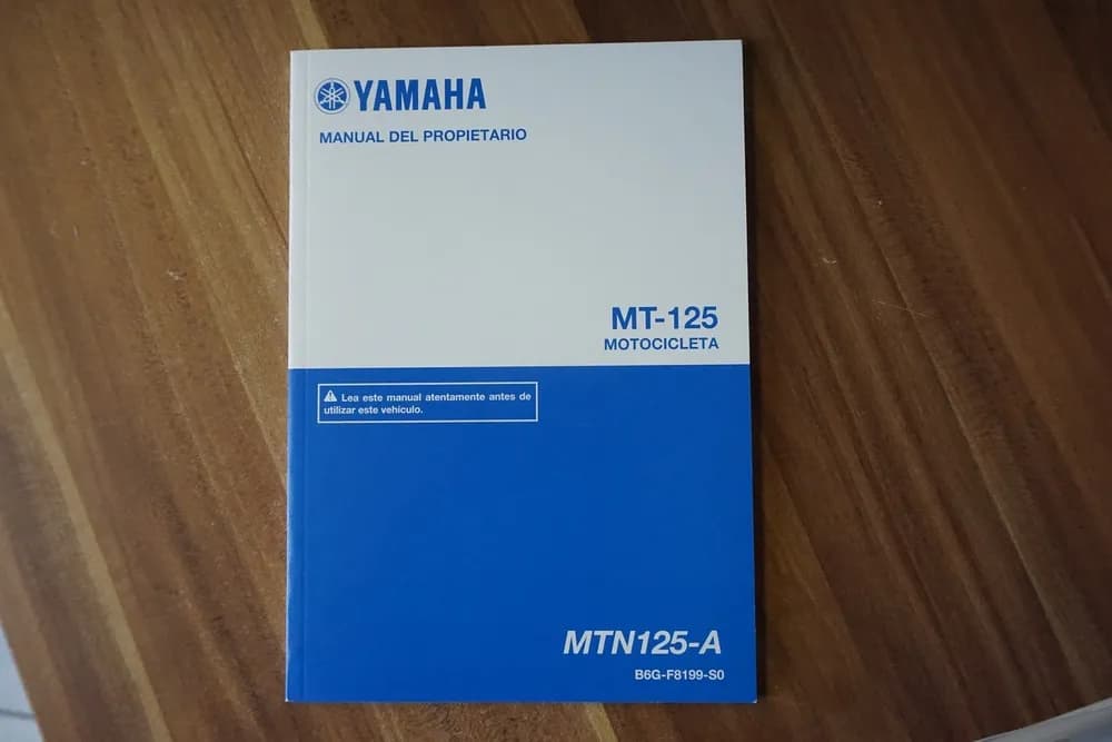 YAMAHA MT 125 A RE39 Bedienungsanleitung Handbuch Betriebsanleitung - spanisch