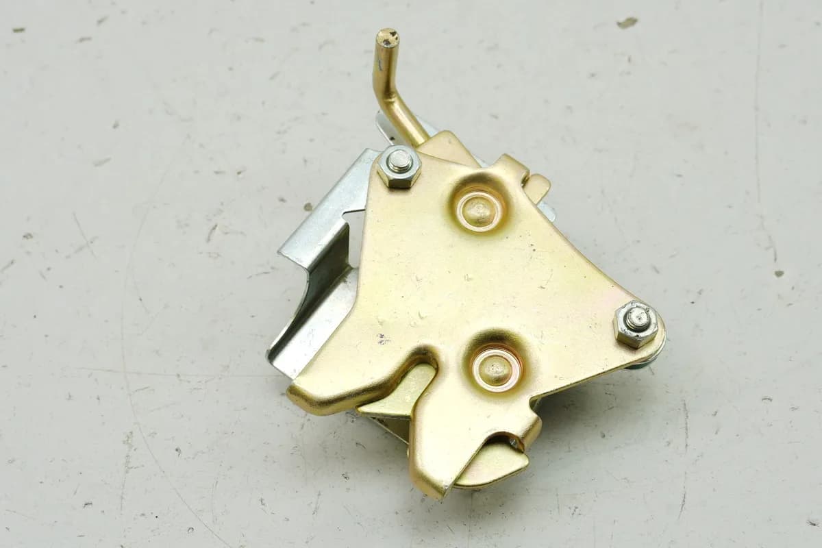 HONDA CBR 125 JC34 Verriegelung Sitz Öffner Sitzbank Verschluß